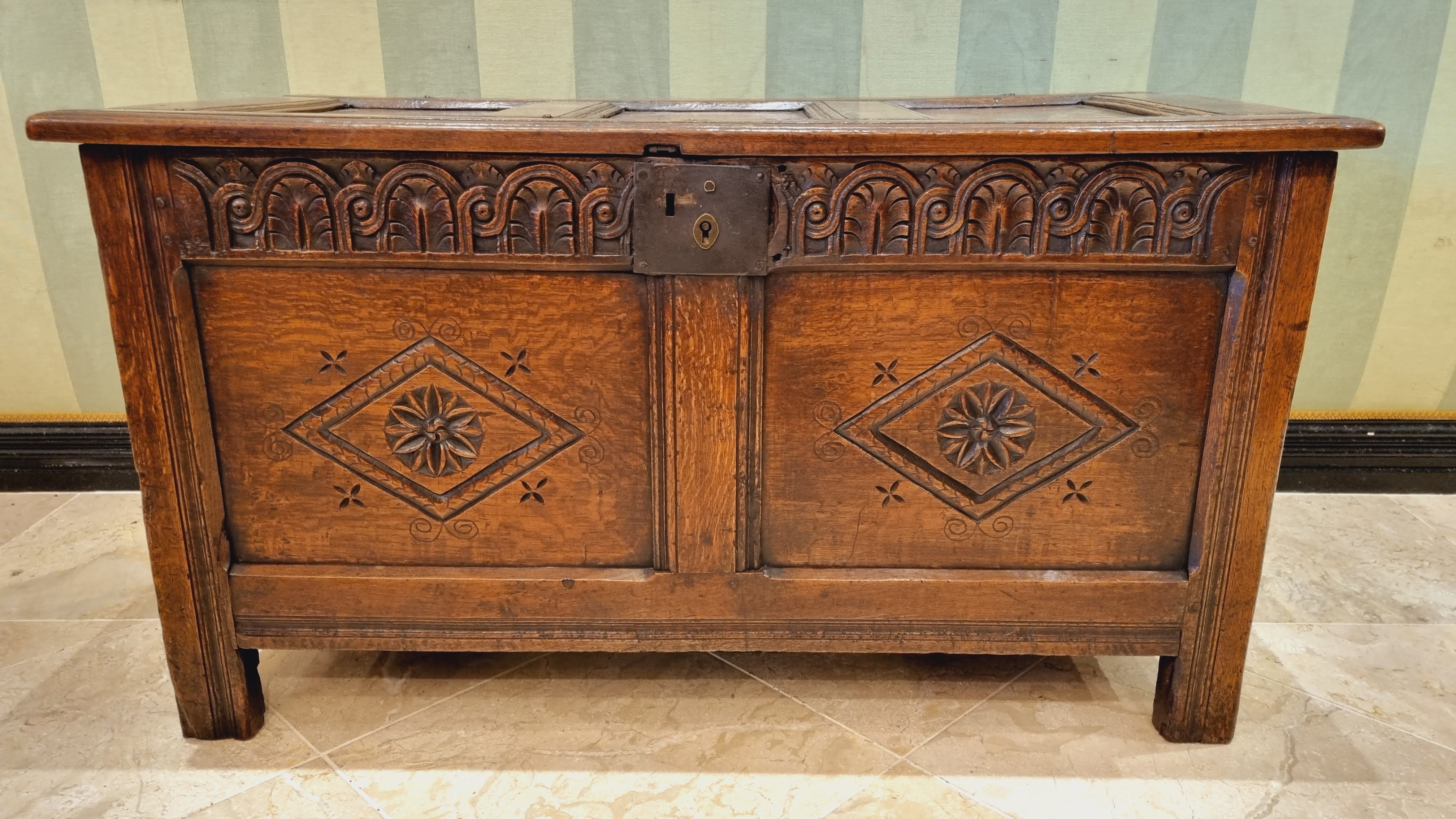 Oak Coffer