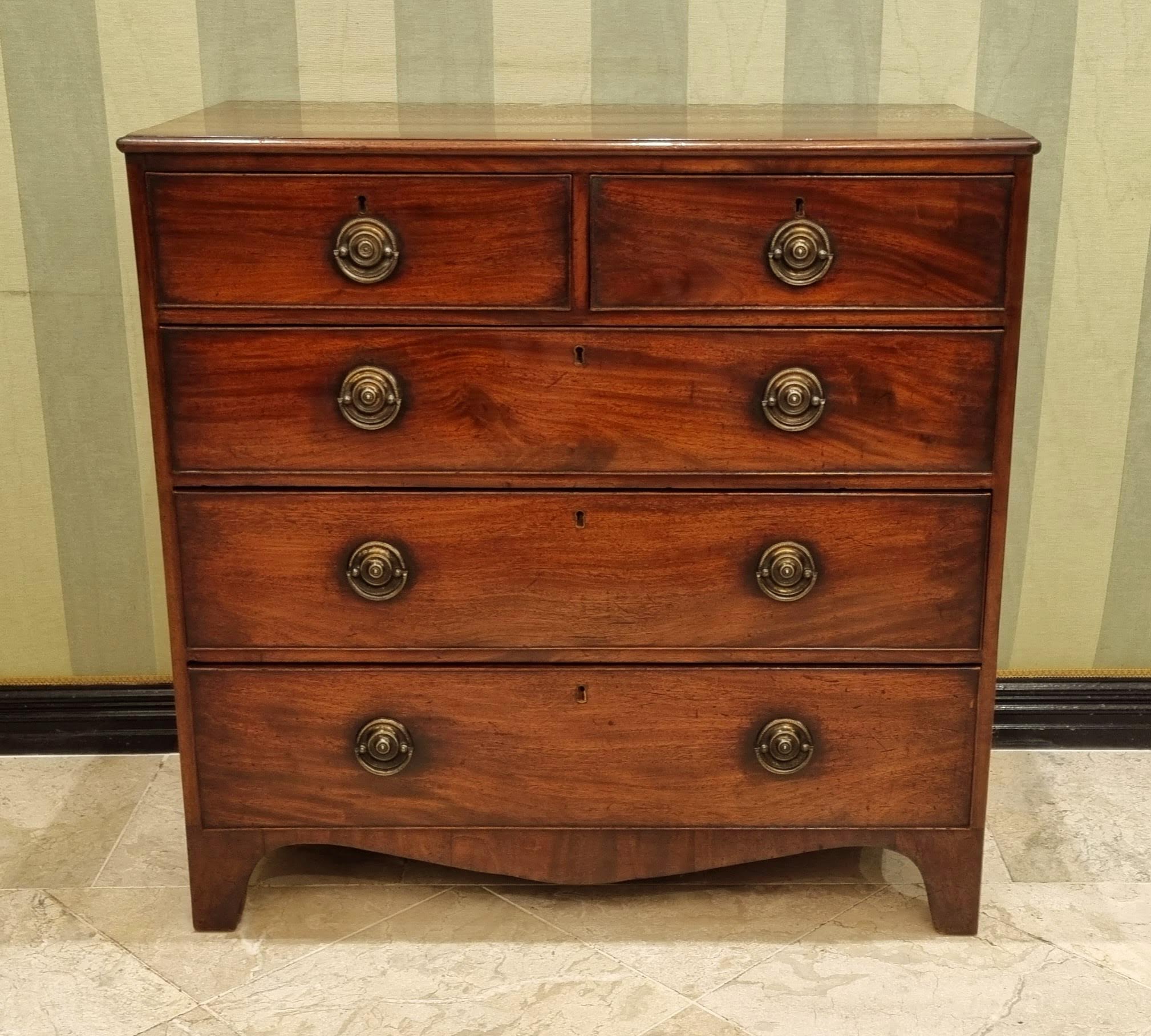 Mahogany Chest 