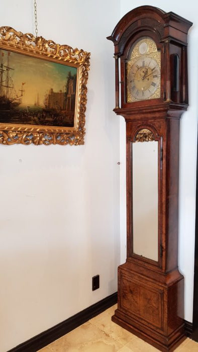 Longcase