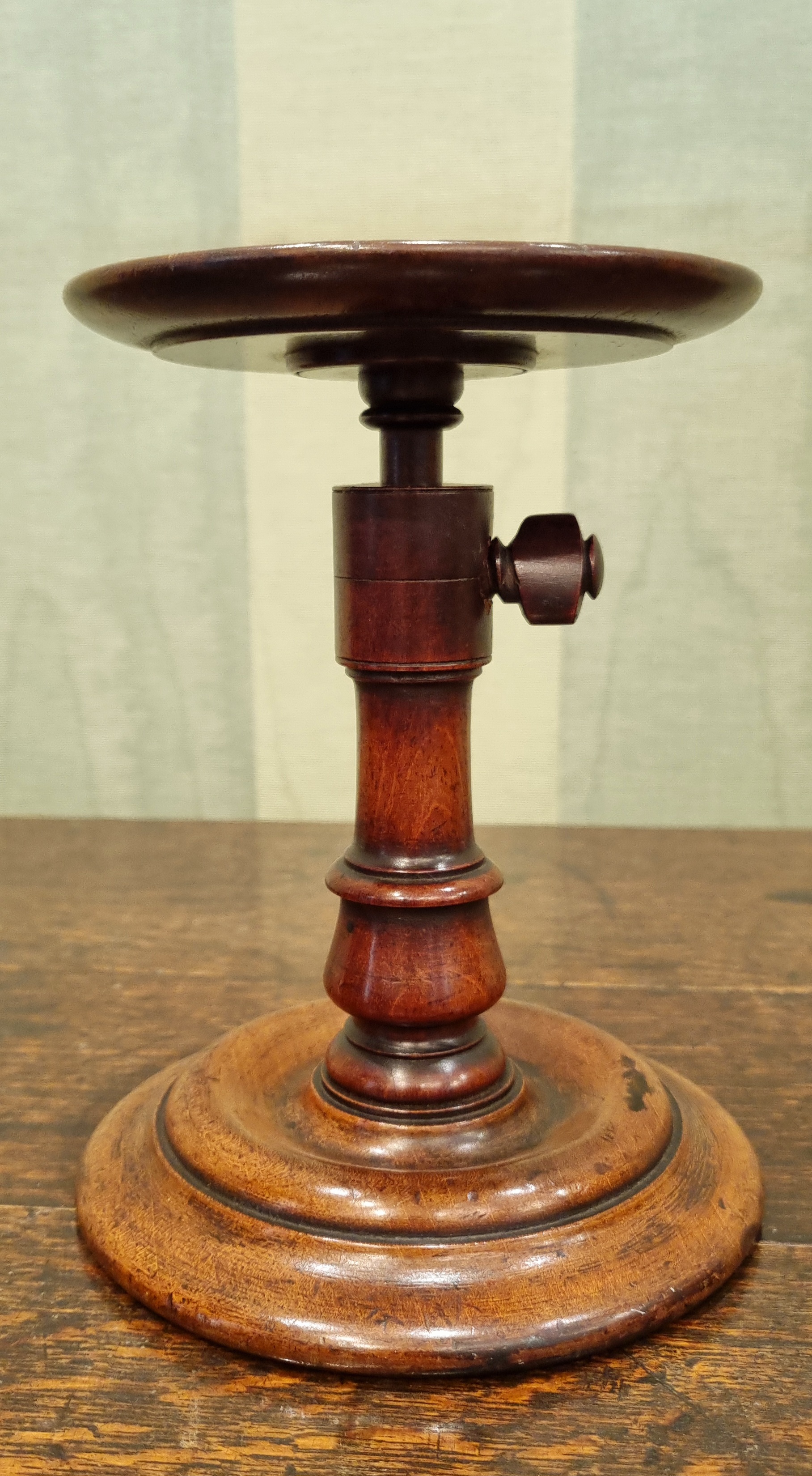 Candle Stand 